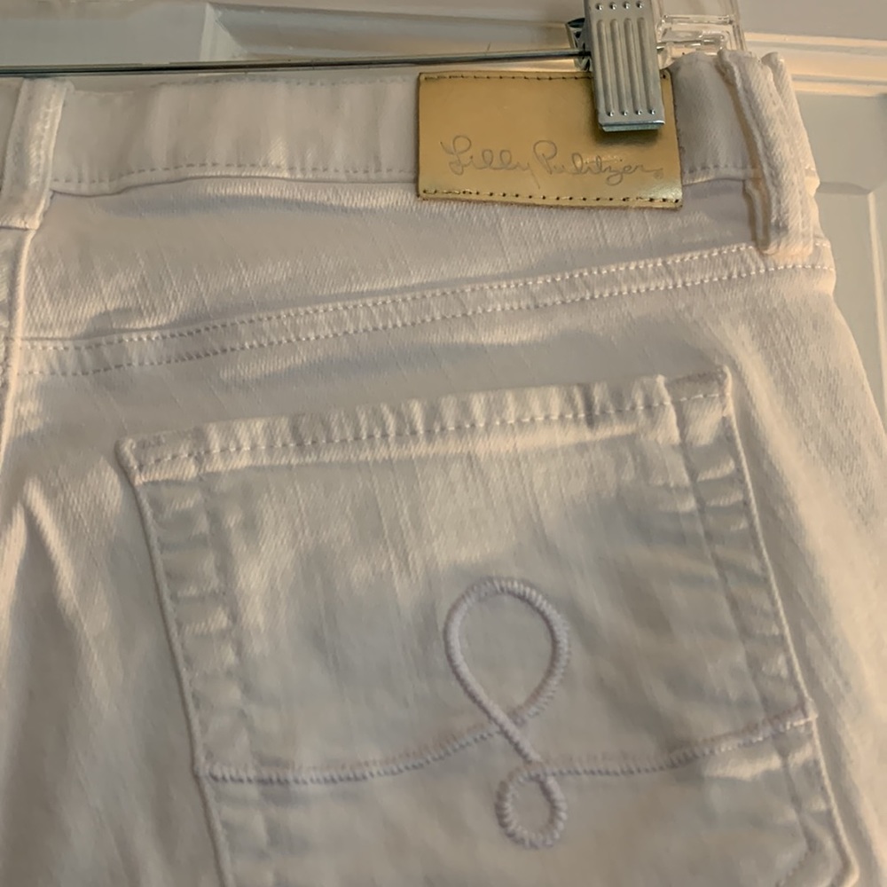 Lilly Pulitzer white jeans. - Picture 4 of 6